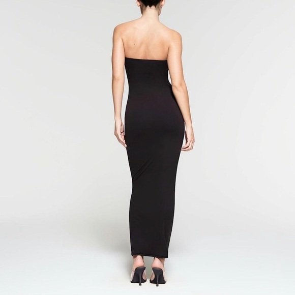 SKIMS Fits Everybody Tube Maxi Dress in Onyx Black - XL - Picture 2 of 8